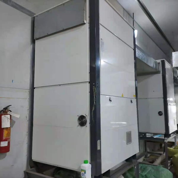 溫州某包裝廠新機配套某機械廠8色印刷機